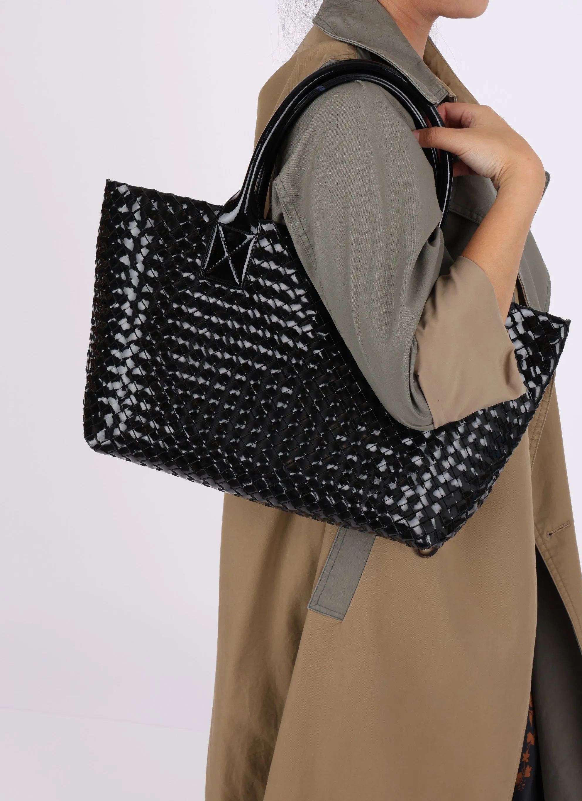 Limited Edition Bottega Veneta Patent Small Cabat Tote w/ Pouch